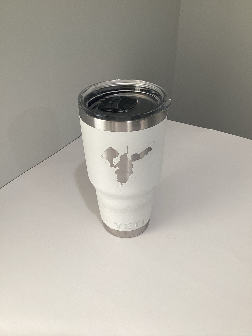 Yeti White Stainless Steel Travel Tumbler with Clear Lid